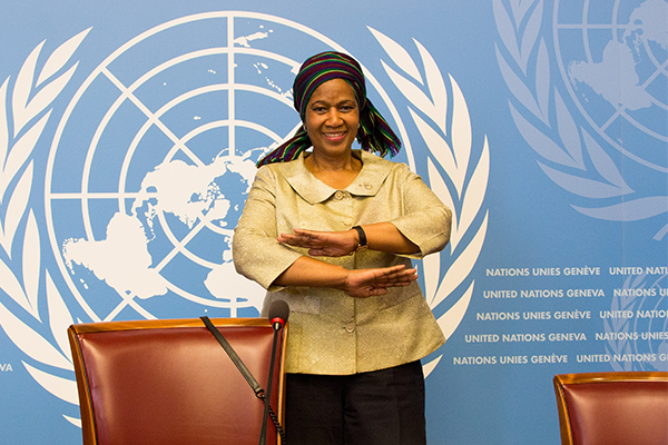 Phumzile Mlambo-Ngcuka, diretora executiva da ONU Mulheres, alerta que os direitos das mulheres podem ser reduzidos como resultado da pandemia