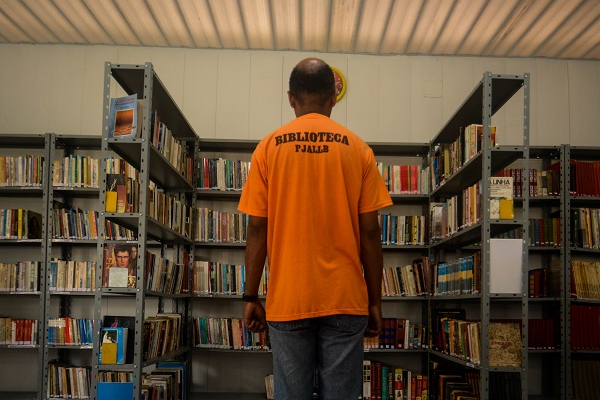 Prisão, educação e remição de pena no Brasil
