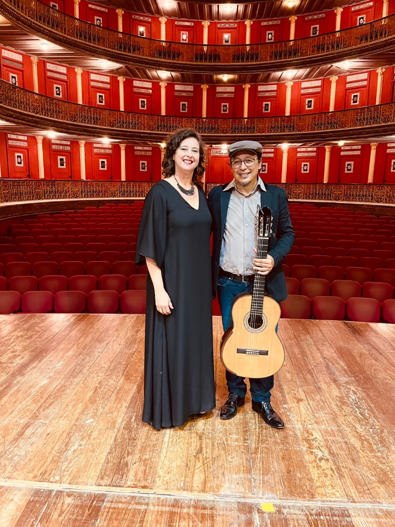 Maestro João Omar e Maestrina Carla Santos
